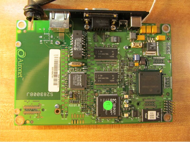 File:Cisco AIR-AP340 (AP342E2CUS) board top.jpg