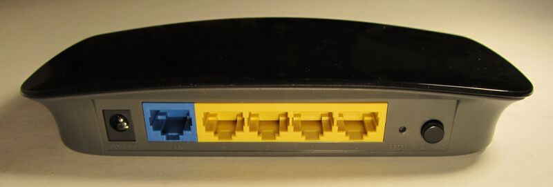 File:Medialink MWN-WAPR150N back.jpg