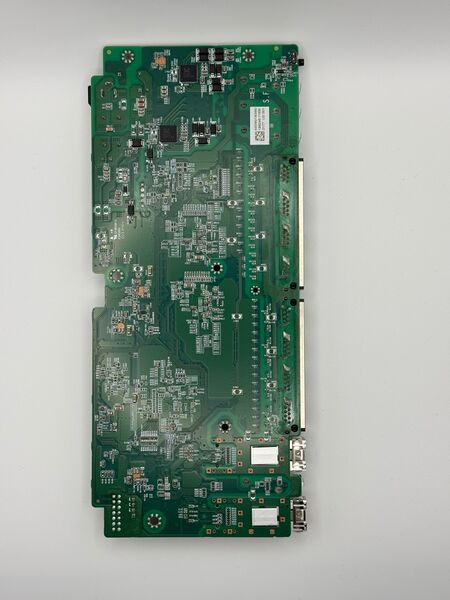 File:Zyxel XMG1915-10EP bottom.jpeg