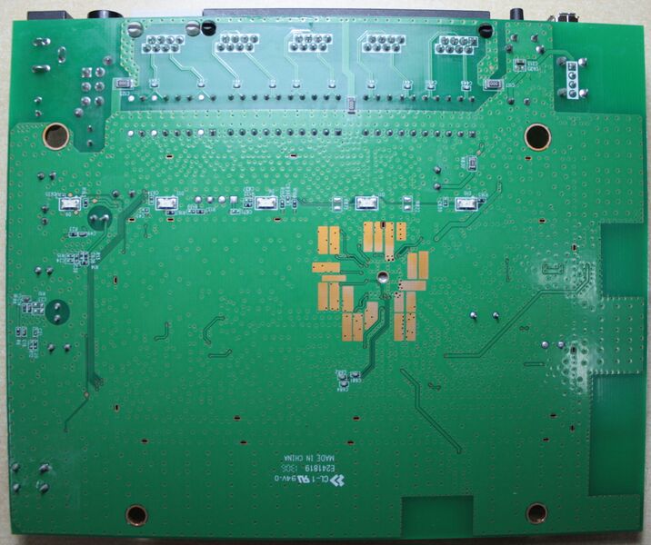 File:ASUS RT-N14U bot.jpg
