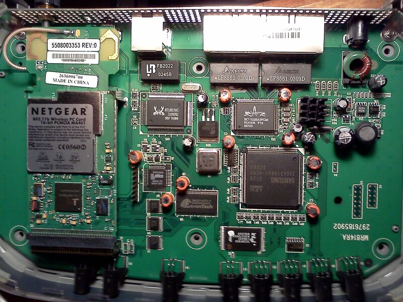 File:Netgear MR814v1 board top.jpg